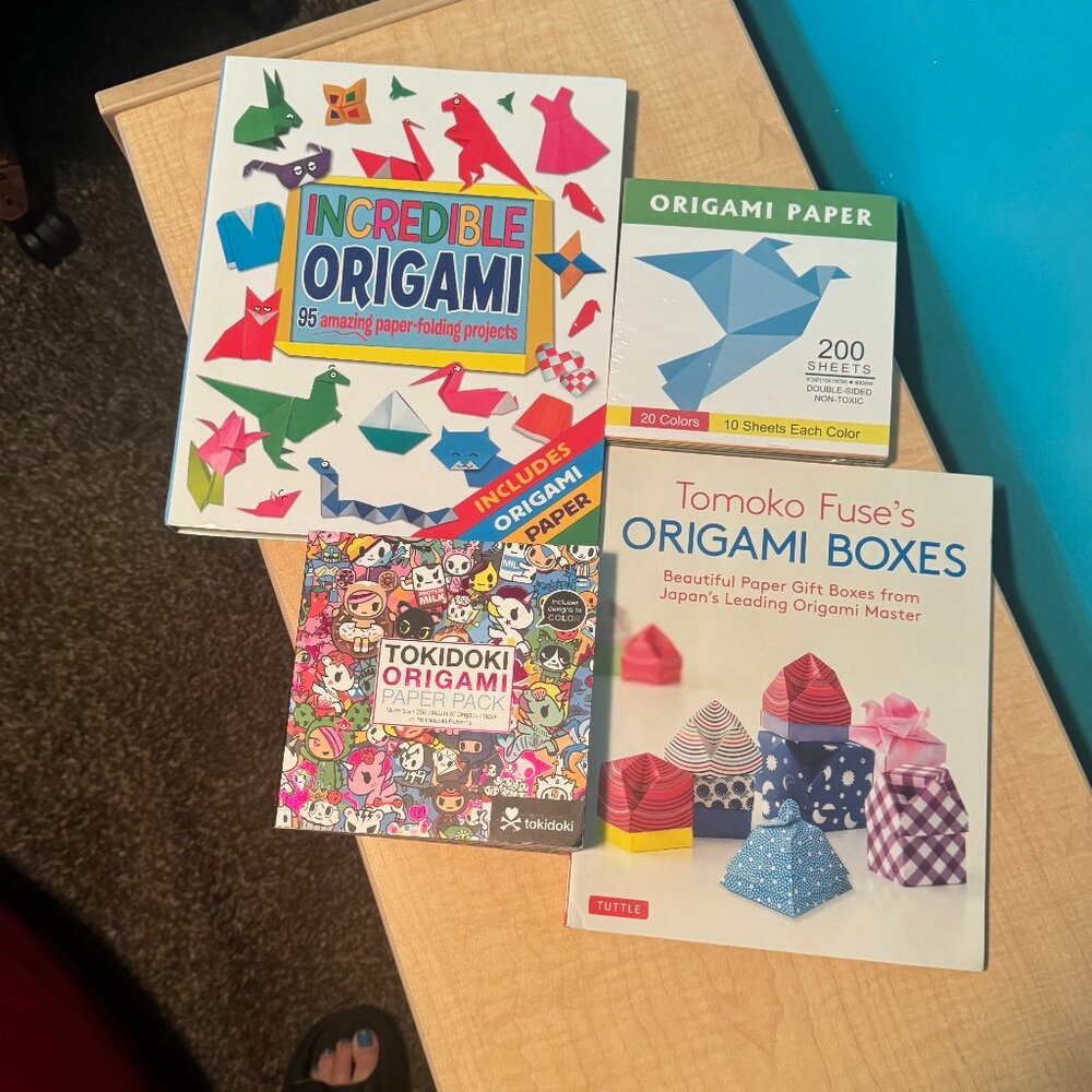 Origami bundle (featuring instruction books and origami paper)